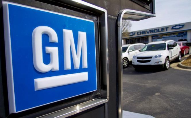 GM Needs Two More Years to Perfect Hands-Free Driving