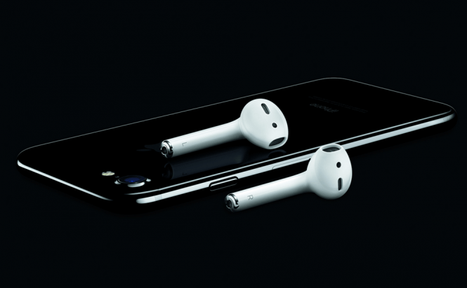 Check out Apple's new EarPods and AirPods