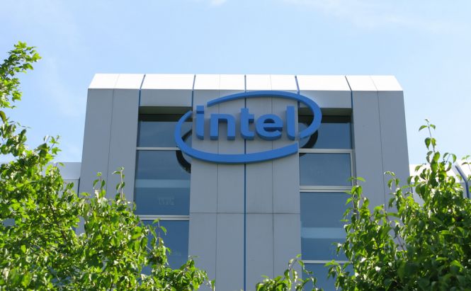 Intel introduces 5G modem sample at CES 2017